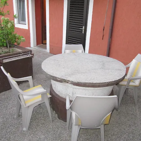 Apartment Mira Cres Kültér fotó