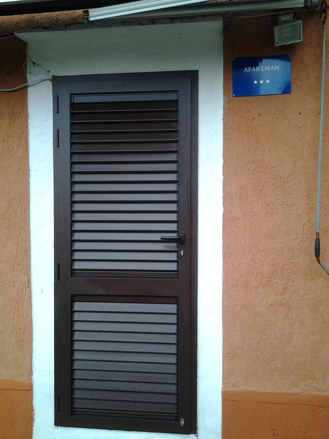 Mira * Cres